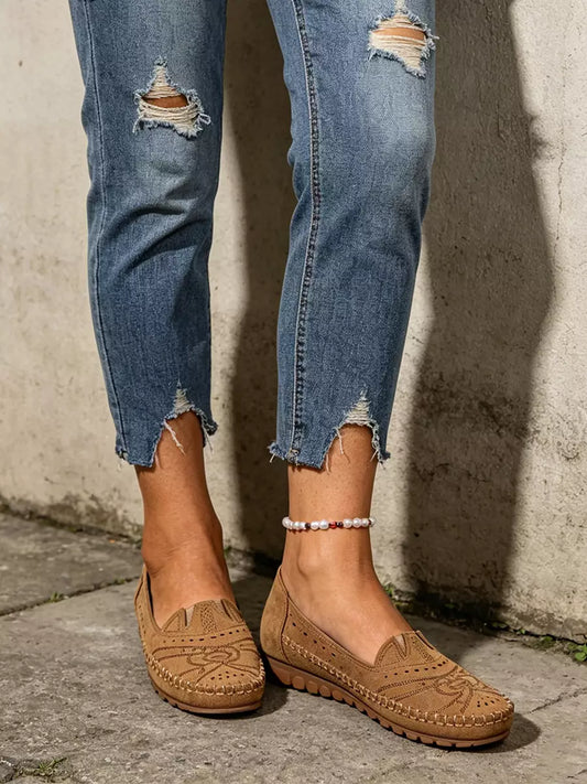【36-43】Retro stil perforiranih balerink za prosti čas｜Mehak podplat, udobje za vsak dan｜Brez oblačenja, večje velikosti
