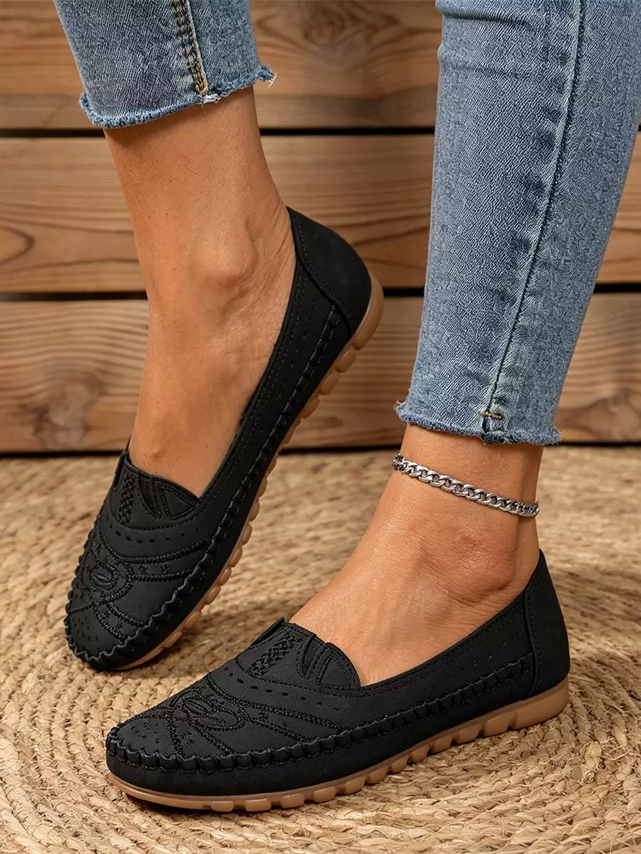 【36-43】Retro stil perforiranih balerink za prosti čas｜Mehak podplat, udobje za vsak dan｜Brez oblačenja, večje velikosti