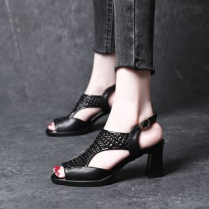🔥【35-40】👡2025 Nowe letnie sandały, płaski obcas, odkryte palce, gruba podeszwa i płaski obcas, rybi pysk (wysokość obcasa 5/7 cm)